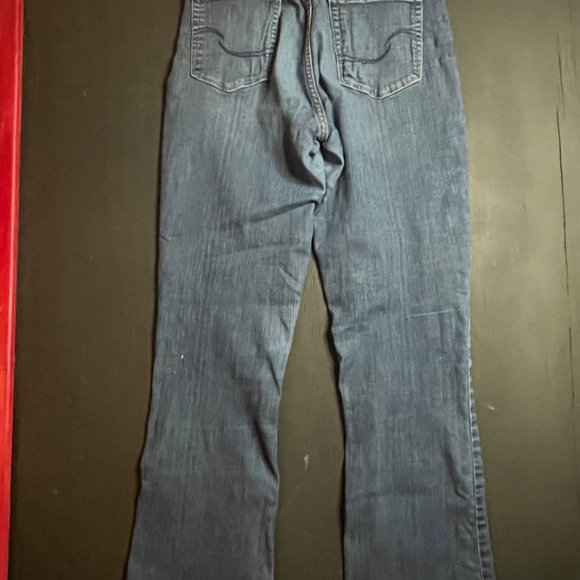Signature Levi Strauss~Woman Size 6M (W28xL32)Blue Denim Midrise‎ Bootcut Jeans - Picture 5 of 6